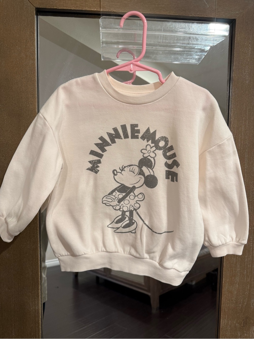 H&M cream Minnie Mouse Sweatshirt